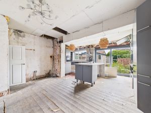 Photo 5- click for photo gallery